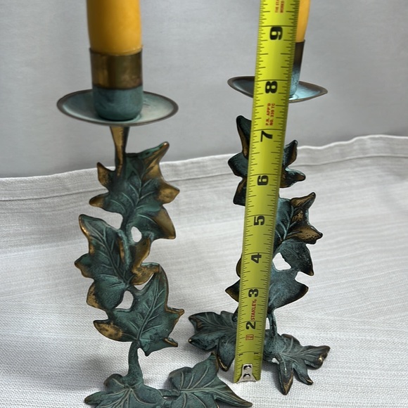 PartyLite VINTAGE BRASS PATINA IVY CANDLESTICKS - Picture 4 of 11